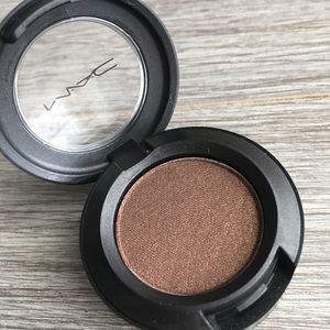 MAC eyeshadow